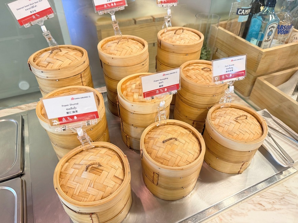 【BKK機場曼谷中華航空貴賓室VIP LOUNGE】豐富餐點隱密環境,金卡會籍免費使用貴賓室 - 第18張圖 【BKK機場曼谷中華航空貴賓室VIP LOUNGE】豐富餐點隱密環境,金卡會籍免費使用貴賓室