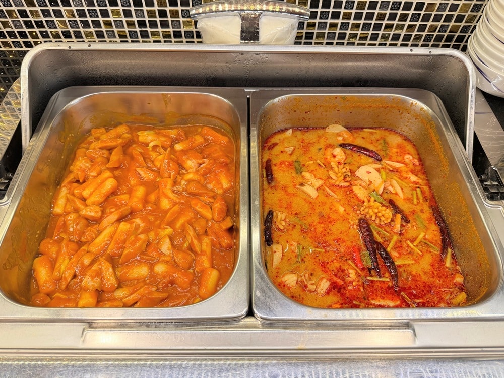 【BKK機場曼谷中華航空貴賓室VIP LOUNGE】豐富餐點隱密環境,金卡會籍免費使用貴賓室 - 第22張圖 【BKK機場曼谷中華航空貴賓室VIP LOUNGE】豐富餐點隱密環境,金卡會籍免費使用貴賓室