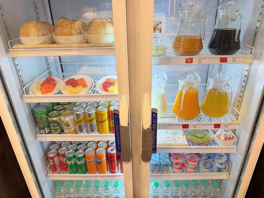 【BKK機場曼谷中華航空貴賓室VIP LOUNGE】豐富餐點隱密環境,金卡會籍免費使用貴賓室 - 第24張圖 【BKK機場曼谷中華航空貴賓室VIP LOUNGE】豐富餐點隱密環境,金卡會籍免費使用貴賓室