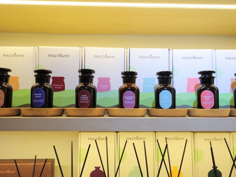 【泰國香氛手工皂品牌PHUTAWAN普妲旺】泰國香氛美體保養品。純天然手工皂、香水購物分享
