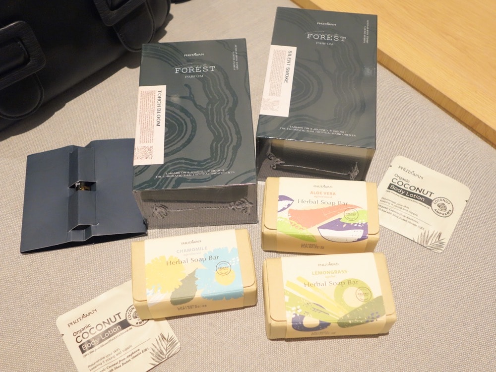 【泰國香氛手工皂品牌PHUTAWAN普妲旺】泰國香氛美體保養品。純天然手工皂、香水購物戰利品分享