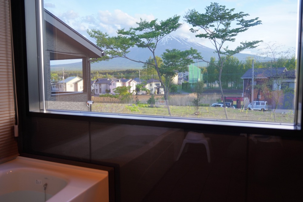 【河口湖住宿推薦】富士格蘭別墅Fuji Grand Villa – TOKI-泡湯賞富士山美景,4/6/8人房獨棟公寓式飯店 - 第44張圖 【河口湖住宿推薦】富士格蘭別墅Fuji Grand Villa – TOKI-泡湯賞富士山美景,4/6/8人房獨棟公寓式飯店