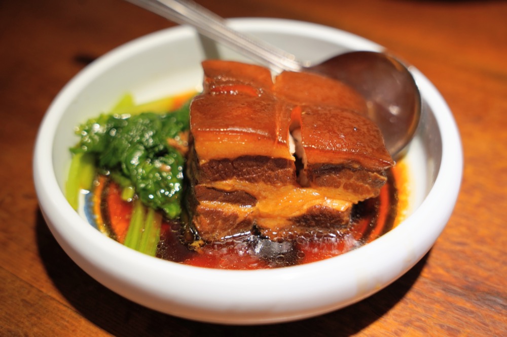 【喫飯食堂】永康街美食小吃推薦，必點招牌煎豬肝、封肉，喫飯食堂心得評價
