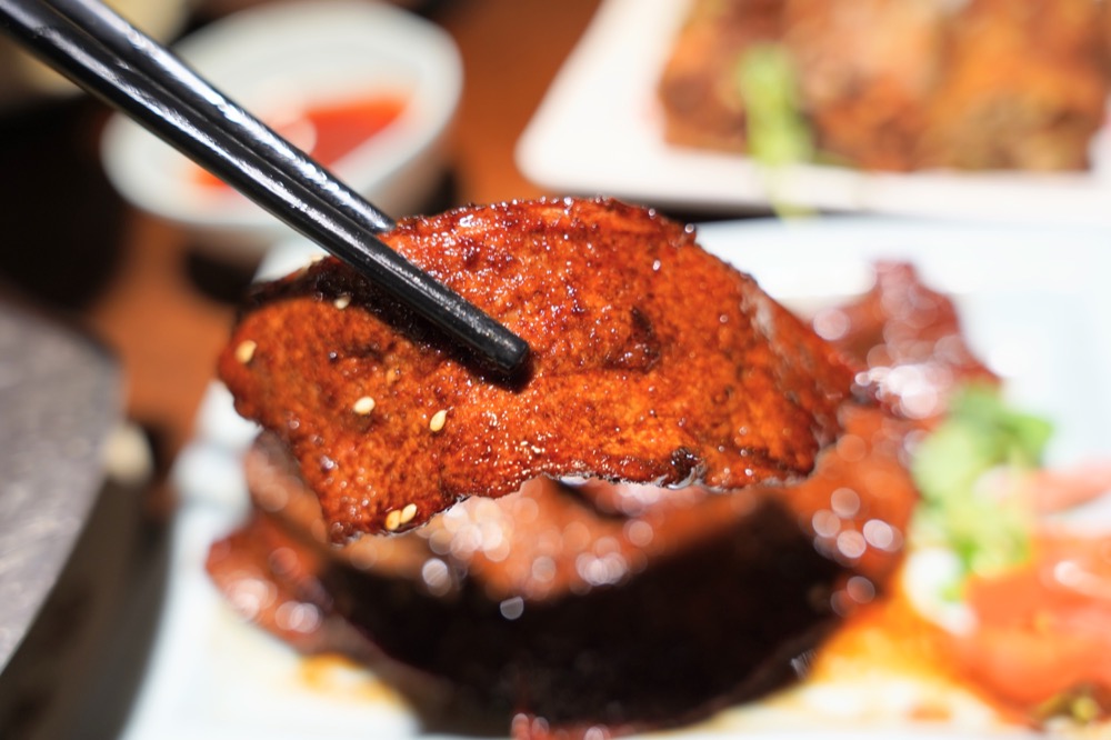 【喫飯食堂】永康街美食小吃推薦，必點招牌煎豬肝、封肉，喫飯食堂心得評價